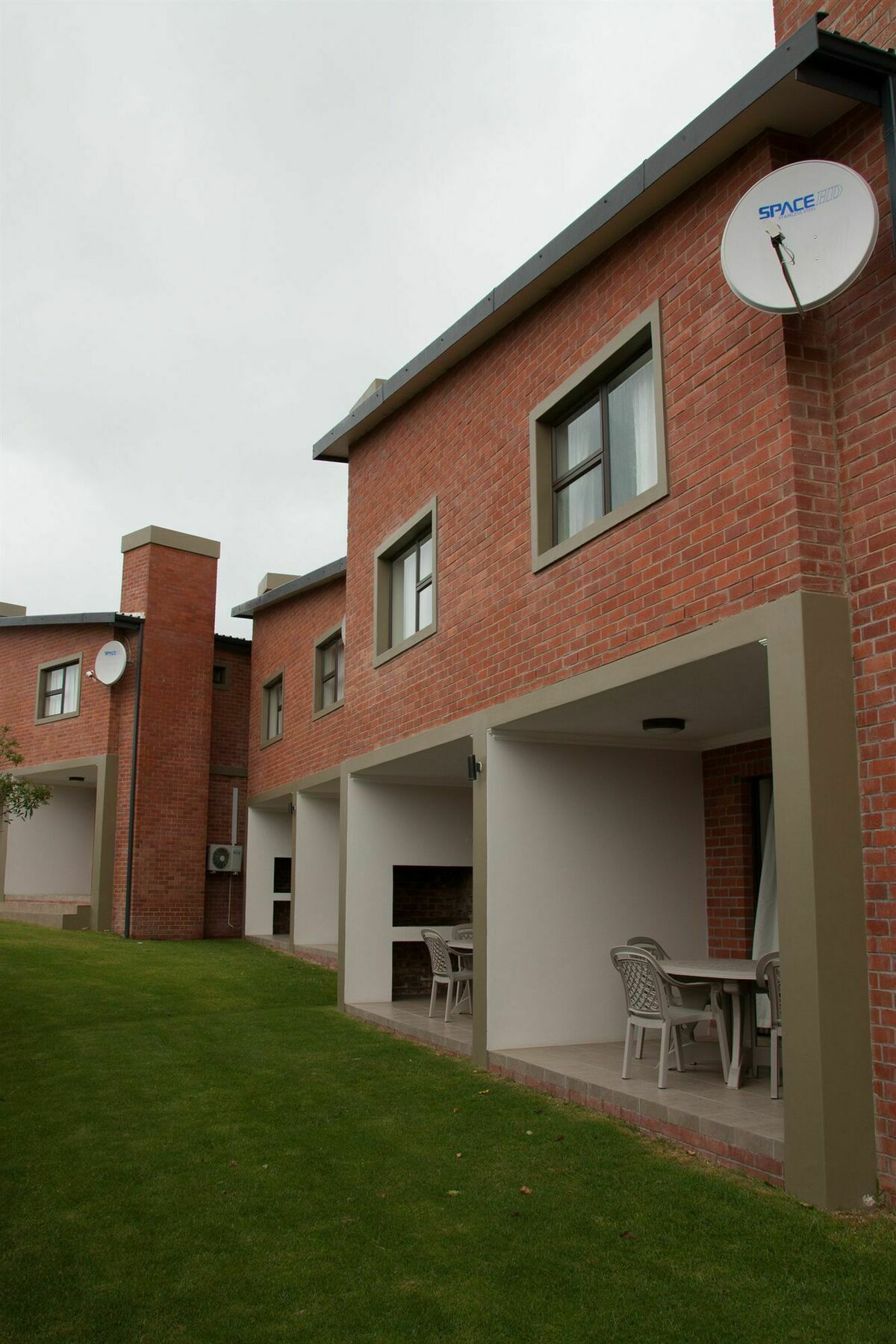 Apple@Jbay Apartment เจฟฟรีส์เบย์ ภายนอก รูปภาพ